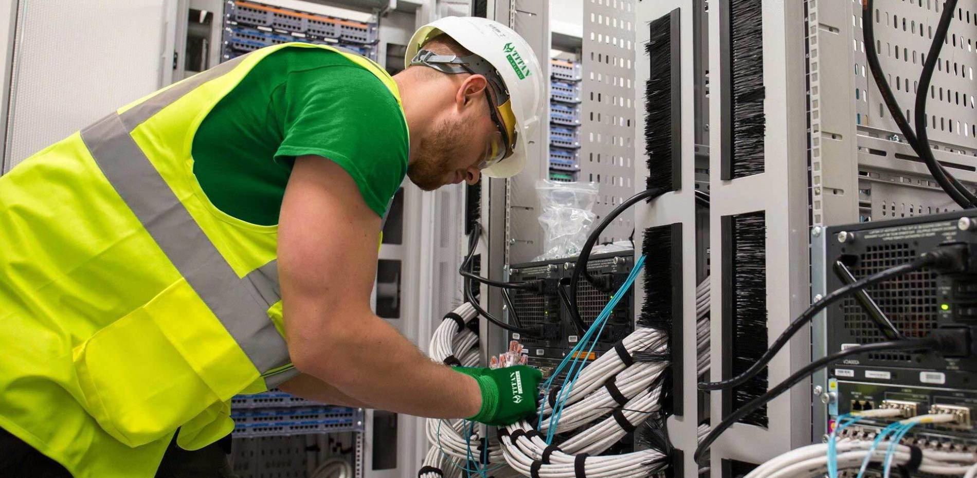 #1 Best Structured Cabling Company: CAT6 CAT7 CAT8 Network vs Wiring Installer Fiber Optic Bonita Springs